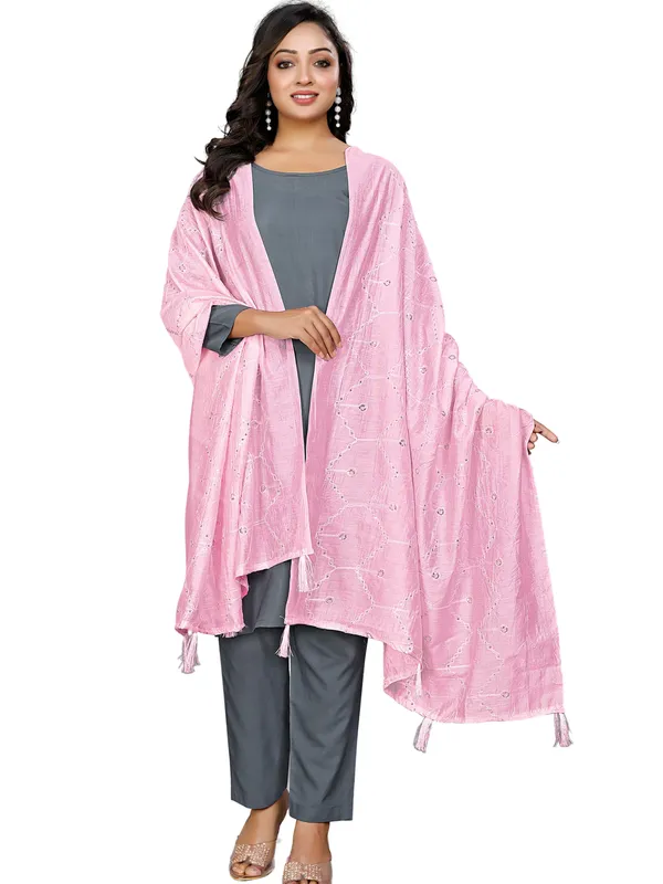 Chanderi_Zigzag_Embroidery_Dupatta_With_Sequins_Tassels_Light_Pink