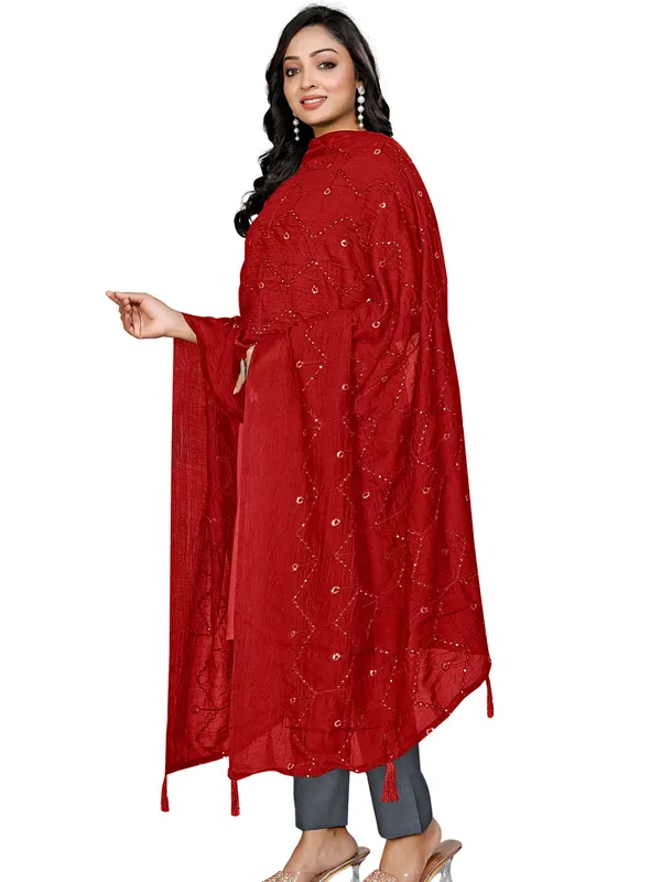 Chanderi_Zigzag_Embroidery_Dupatta_With_Sequins_Tassels_Red