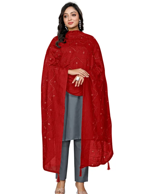 Chanderi_Zigzag_Embroidery_Dupatta_With_Sequins_Tassels_Red