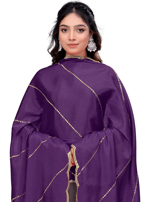 Chinon_Laheriya_Sequin_Work_Dupatta_With_Scalloped_Border_Wine