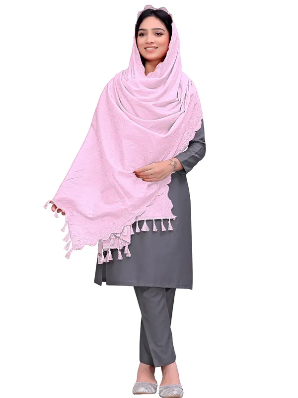 Cotton_Schiffli_Dupatta_With_Scalloped_Border_Tassels_Light_Pink