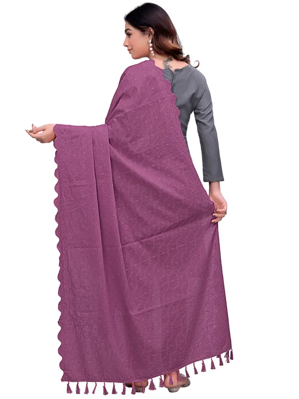 Cotton_Schiffli_Dupatta_With_Scalloped_Border_Tassels_Onion_Pink