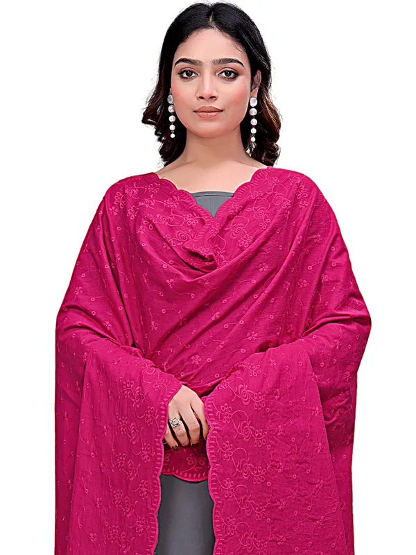 Cotton_Floral_Schiffli_Embroidered_Dupatta_With_Tassels_Pink