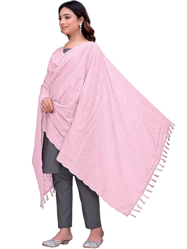 Cotton_Floral_Schiffli_Embroidered_Dupatta_With_Tassels_Peach