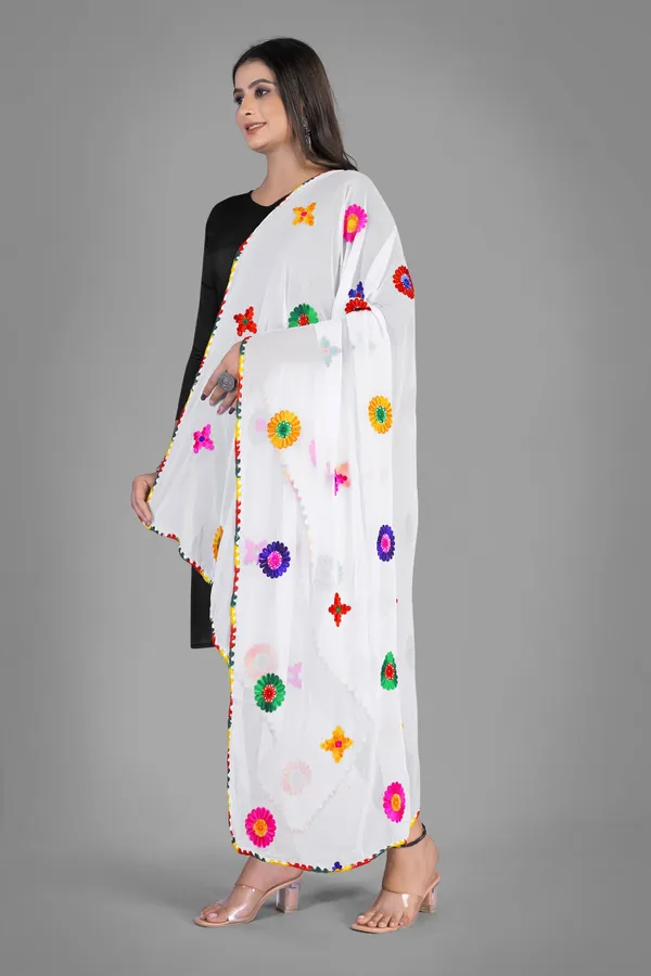 Nazmin_Multicolour_Floral_Embroidered_Dupatta_With_Lace_White