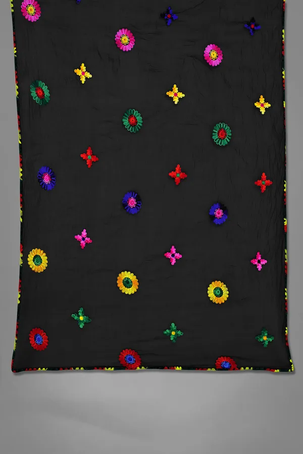 Nazmin_Multicolour_Floral_Embroidered_Dupatta_With_Lace_Black