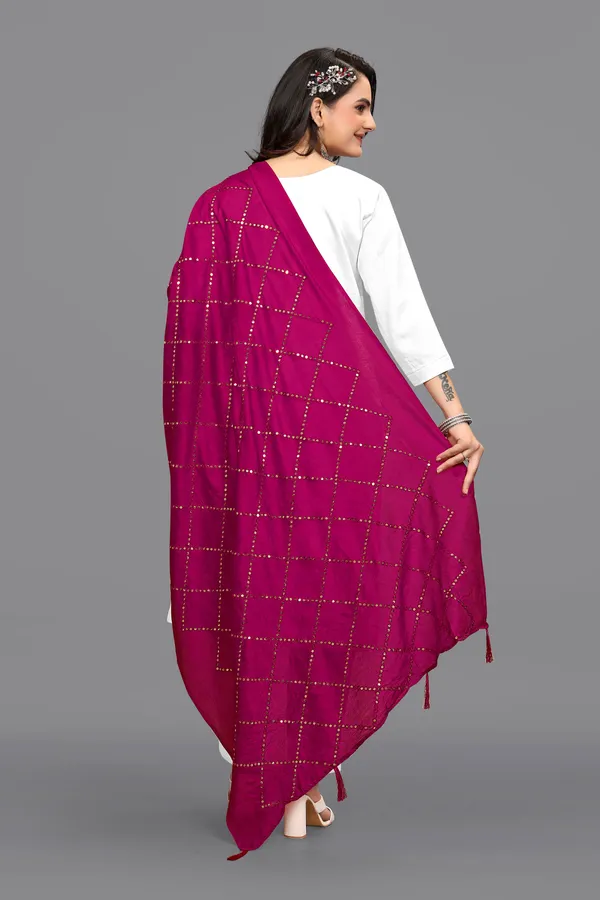 Chanderi_Diamond_Checks_Sequin_Dupatta_With_Tassels_Pink