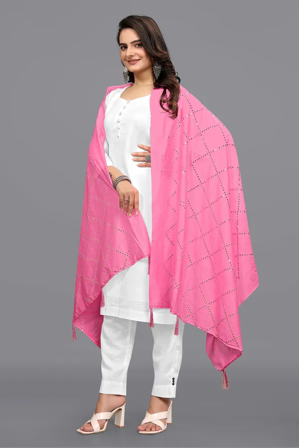 Chanderi_Diamond_Checks_Sequin_Dupatta_With_Tassels_Light_Pink