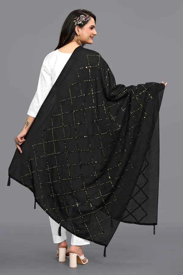 Chanderi_Diamond_Checks_Sequin_Dupatta_With_Tassels_Black