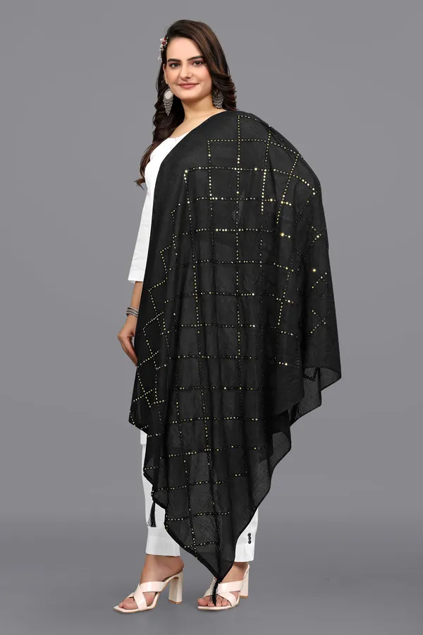 Chanderi_Diamond_Checks_Sequin_Dupatta_With_Tassels_Black