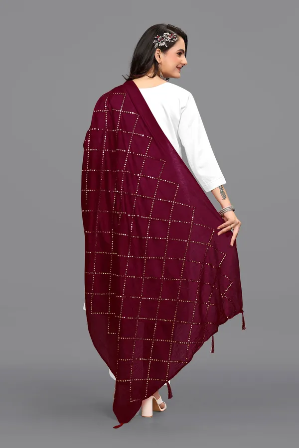 Chanderi_Diamond_Checks_Sequin_Dupatta_With_Tassels_Maroon