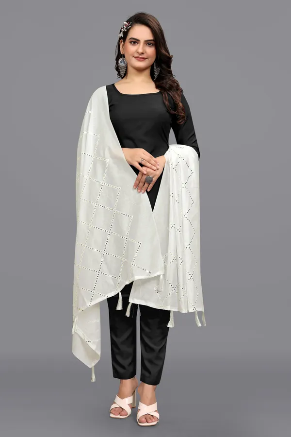 Chanderi_Diamond_Checks_Sequin_Dupatta_With_Tassels_White