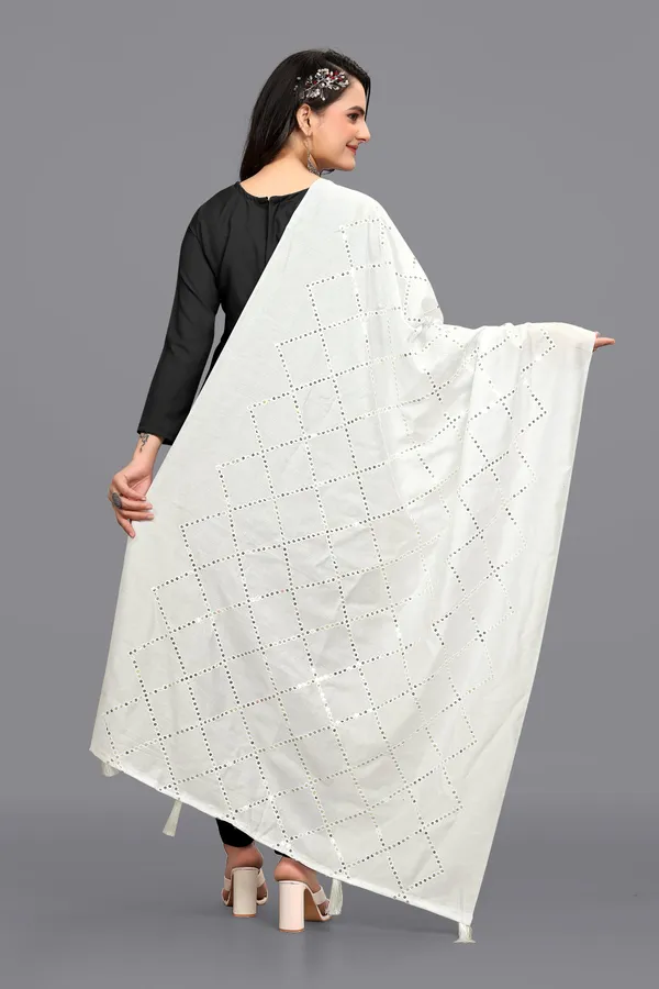 Chanderi_Diamond_Checks_Sequin_Dupatta_With_Tassels_White