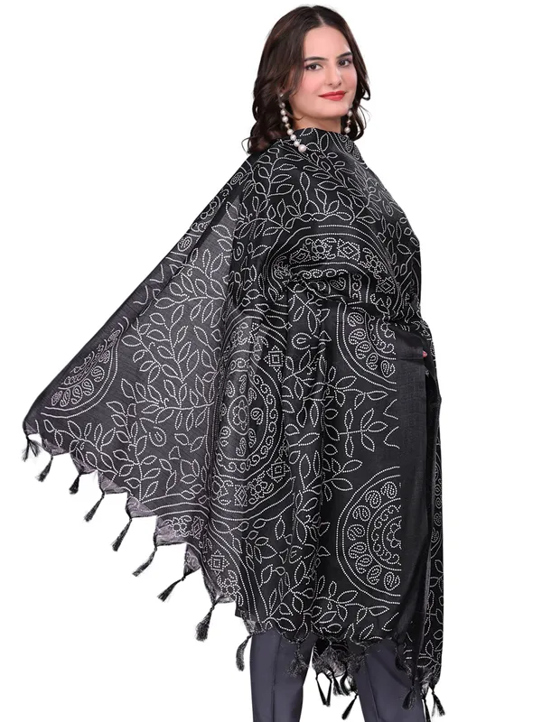 Cotton_Silk_Floral_Bandhani_Print_Dupatta_With_Tassels_Black