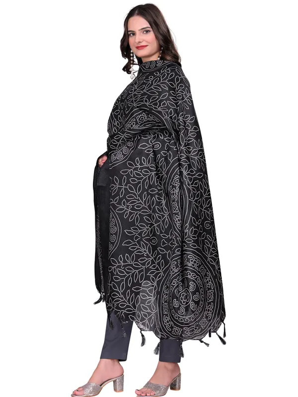 Cotton_Silk_Floral_Bandhani_Print_Dupatta_With_Tassels_Black