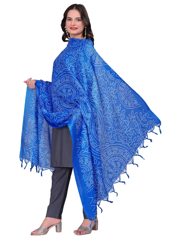 Cotton_Silk_Floral_Bandhani_Print_Dupatta_With_Tassels_Royal_Blue