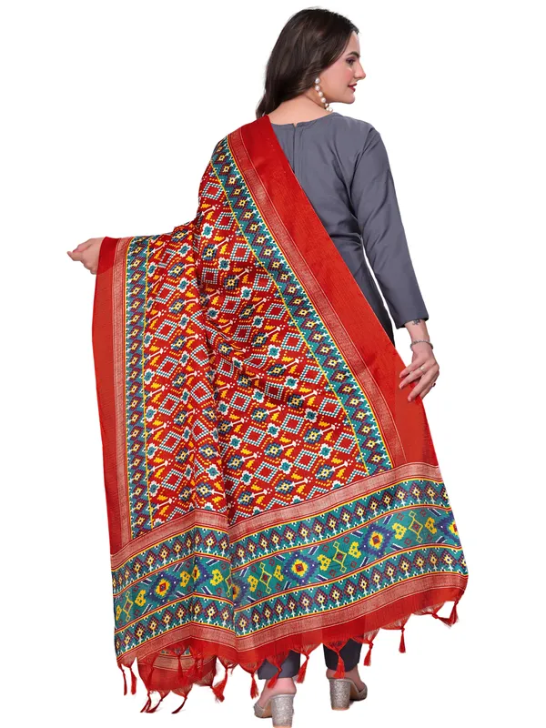 Cotton_Silk_Patola_Digital_Print_Dupatta_With_Tassels_Red