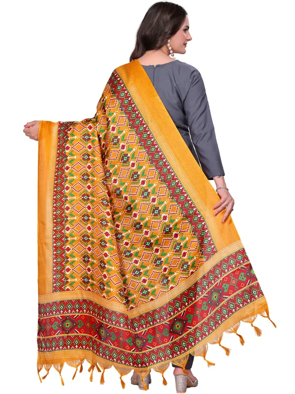 Cotton_Silk_Patola_Digital_Print_Dupatta_With_Tassels_Yellow
