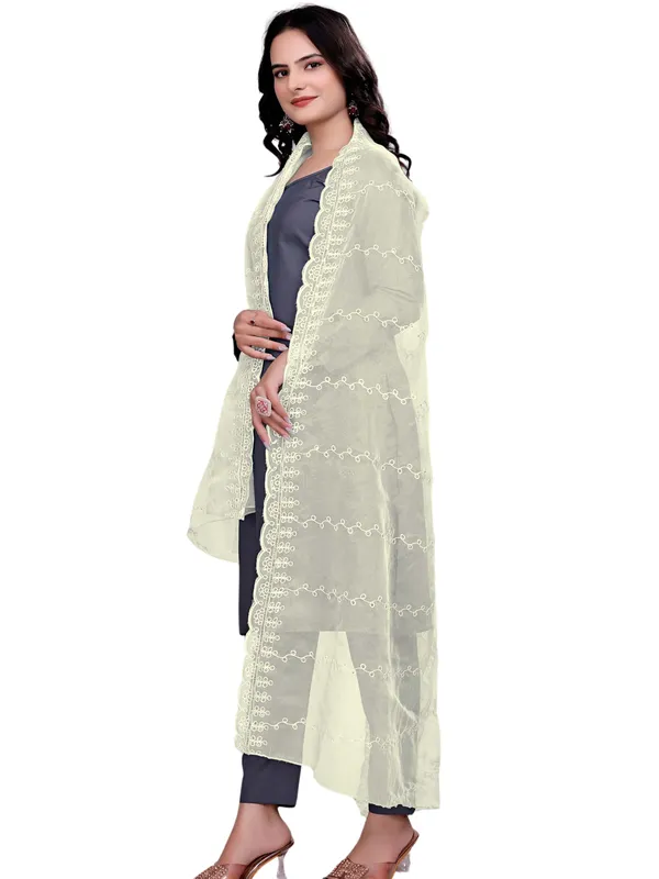 Organza_Embroidered_Dupatta_With_Sequins_Scalloped_Border_Off_White