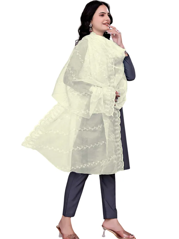 Organza_Embroidered_Dupatta_With_Sequins_Scalloped_Border_Off_White