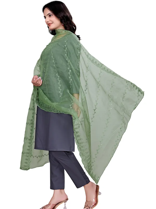 Organza_Embroidered_Dupatta_With_Sequins_Scalloped_Border_Pista_Green