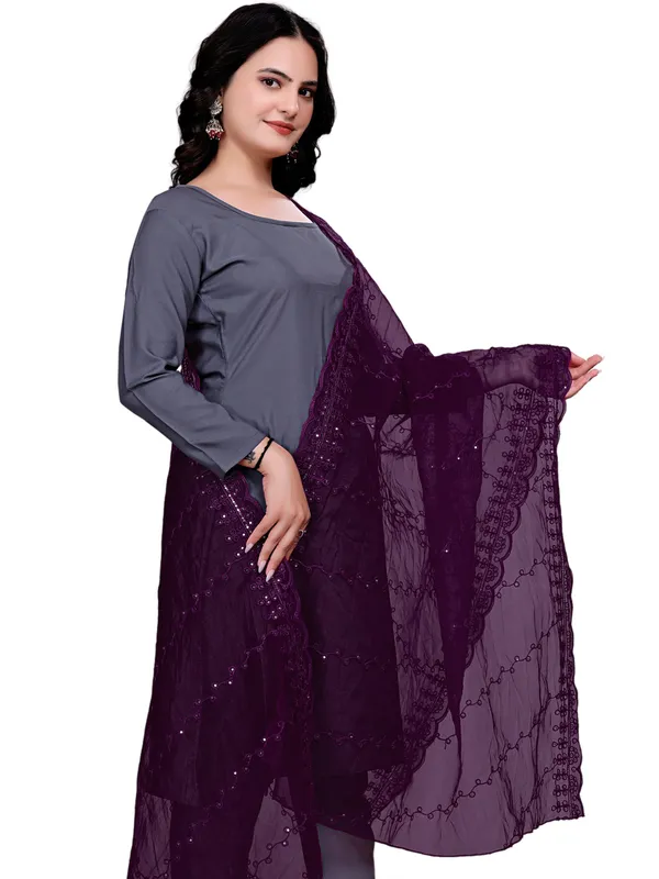 Organza_Embroidered_Dupatta_With_Sequins_Scalloped_Border_Wine