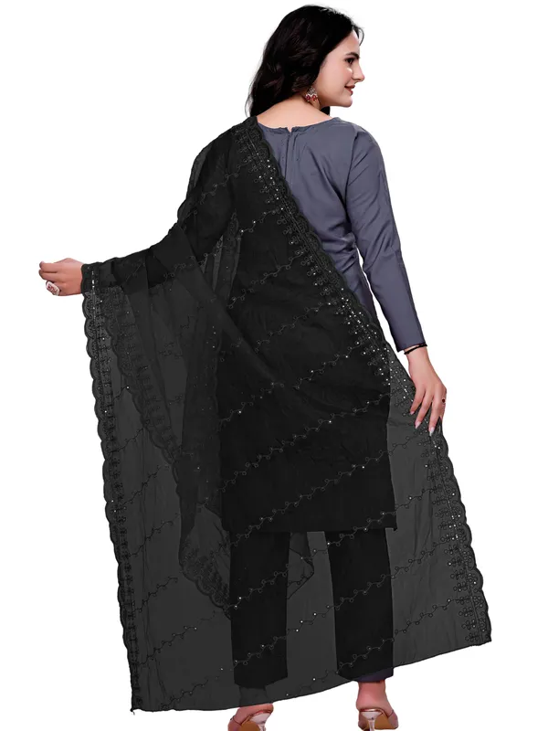 Organza_Embroidered_Dupatta_With_Sequins_Scalloped_Border_Black