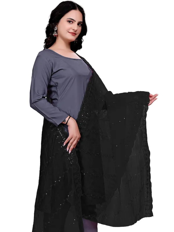 Organza_Embroidered_Dupatta_With_Sequins_Scalloped_Border_Black