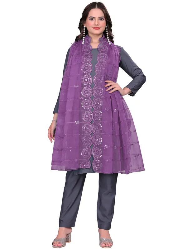 Organza_Striped_Embroidery_Dupatta_With_Medallion_Border_Lavender
