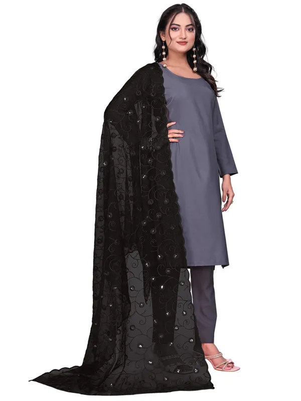 Organza_Floral_Jaal_Embroidered_Dupatta_With_Sequins_Black