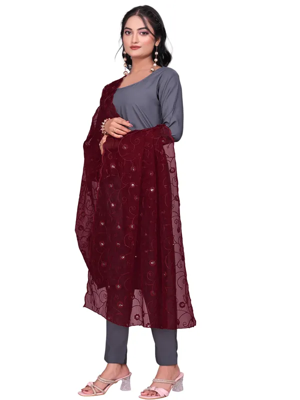 Organza_Floral_Jaal_Embroidered_Dupatta_With_Sequins_Maroon