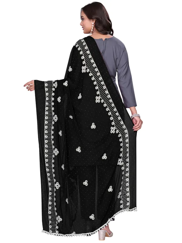 Chiffon_Embroidered_Goti_Dupatta_With_Stone_Work_Pom_Pom_Lace_Black