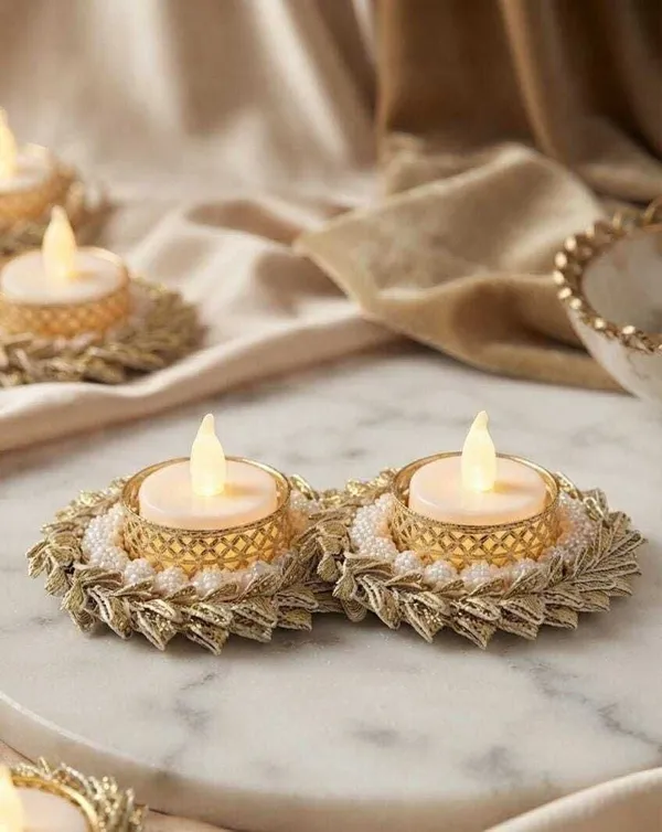 ArtiKa_India_Wooden_Tealight_Holder_Set_(Gold,_Pack_of_2)