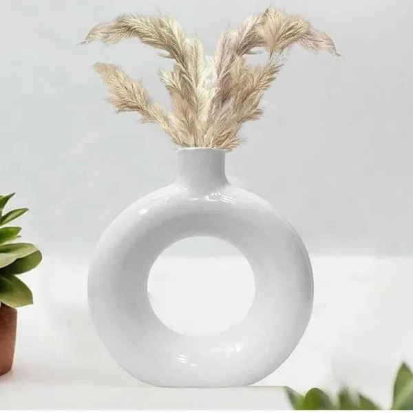 ArtiKa_India_Donut_Vase-_White_Gloassy-6inch_Ceramic_Vase_(15.24_inch,_White)