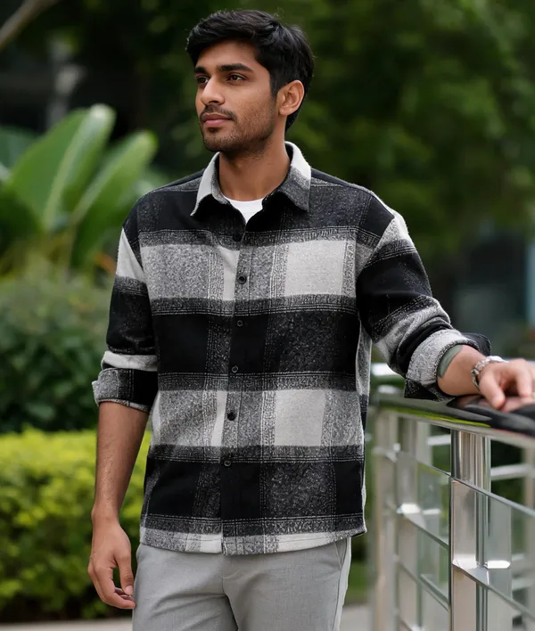 Classic_Flannel_Check_Shirt_Duo