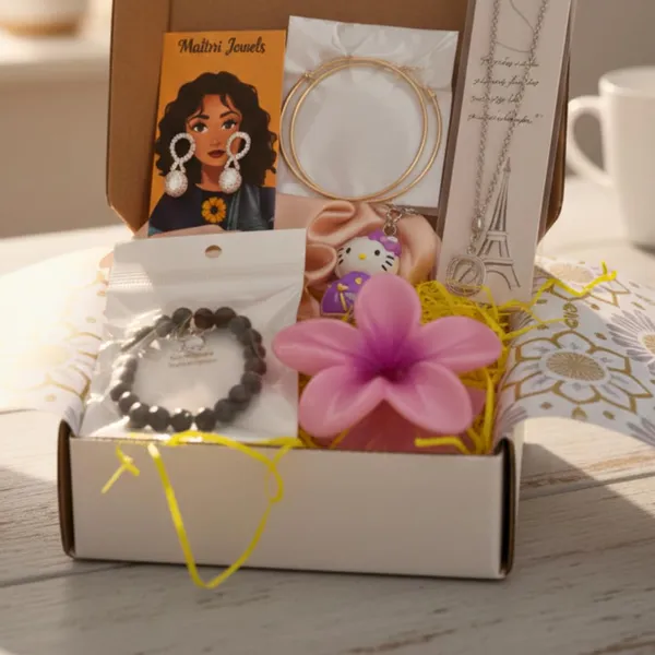 Jewellery_And_Accessories_Gift_Hamper_For_Women