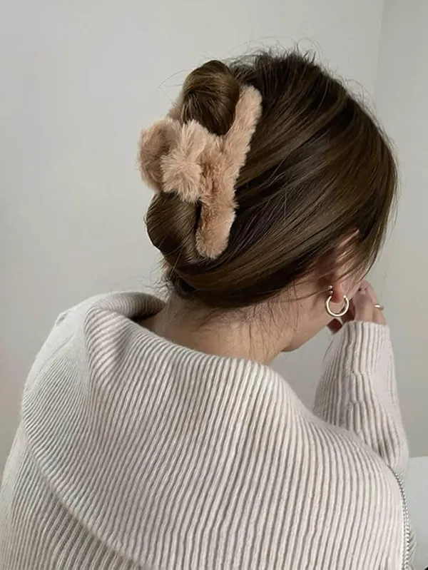 Faux_Fur_Hair_Claw_Clips