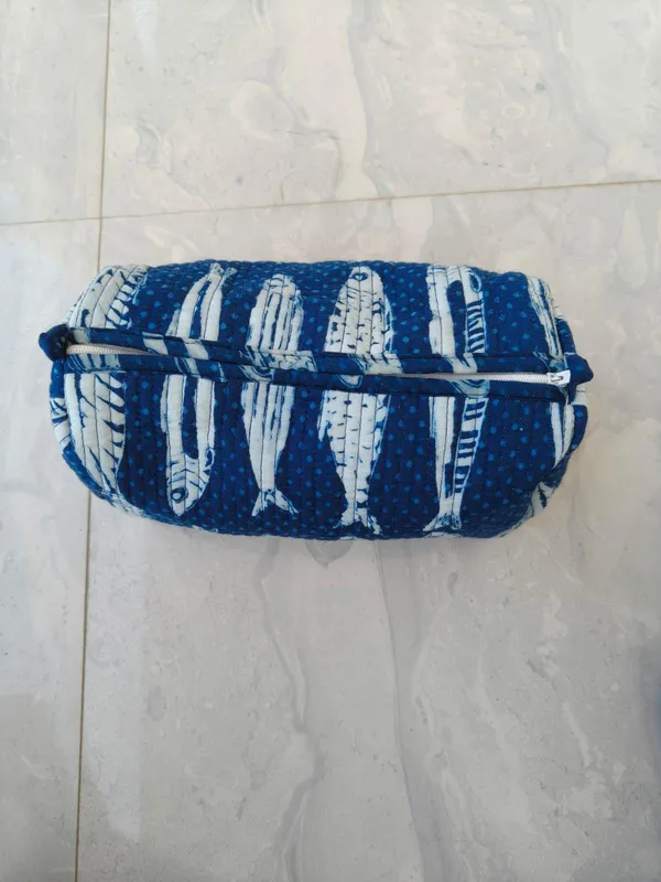 Quilted_Cotton_Toiletry_Bag_Zippered_Makeup_Organizer_Set_Of_3