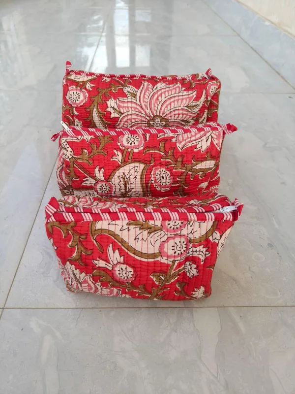 Quilted_Cotton_Travel_Makeup_Organizer_Set_Of_3