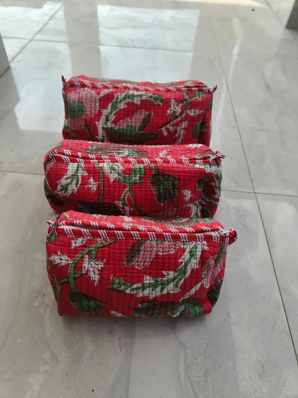 Women_Cosmetic_Organizer_set_of_3_Quilted_Cotton_Beauty_Storage_Pouch_Water_Resistant