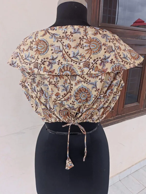Trendy_Cotton_Floral_Printed_Flared_Neck_Design_Boho_Women_Short_Top_For_Casual_Wear