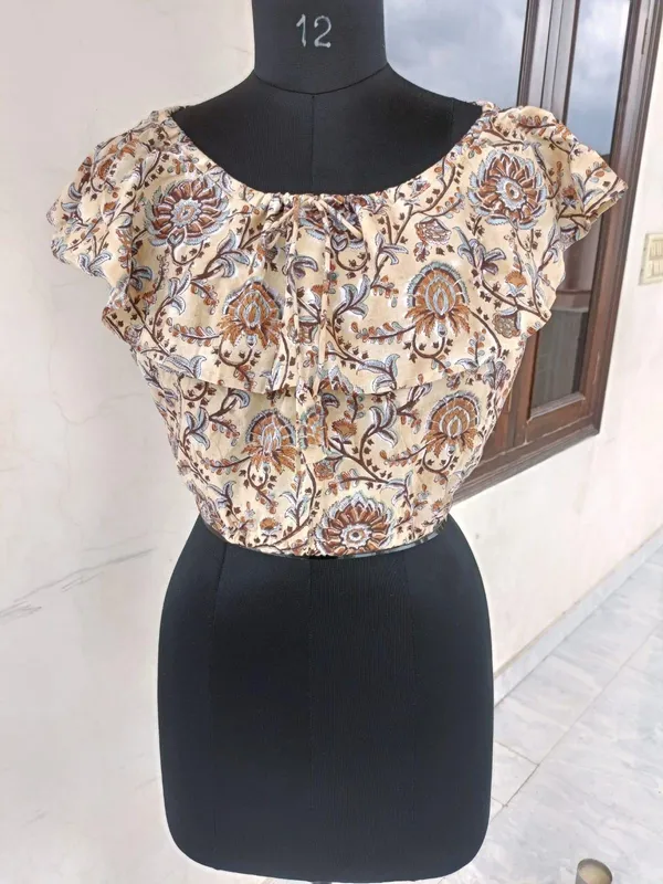Trendy_Cotton_Floral_Printed_Flared_Neck_Design_Boho_Women_Short_Top_For_Casual_Wear