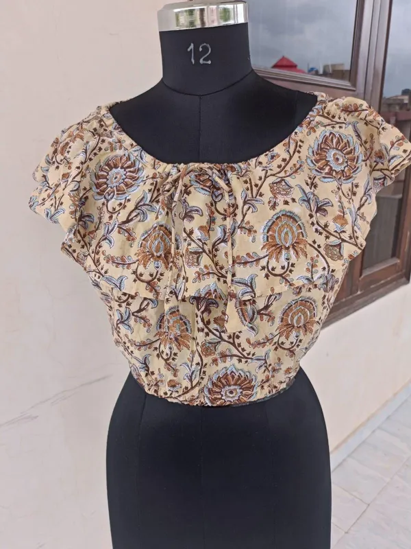 Trendy_Cotton_Floral_Printed_Flared_Neck_Design_Boho_Women_Short_Top_For_Casual_Wear