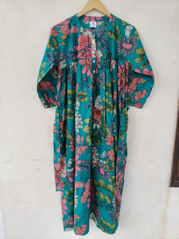 100%_Cotton_Boho_Floral_Maxi_Dress:_Fit_and_Flare_Beachwear