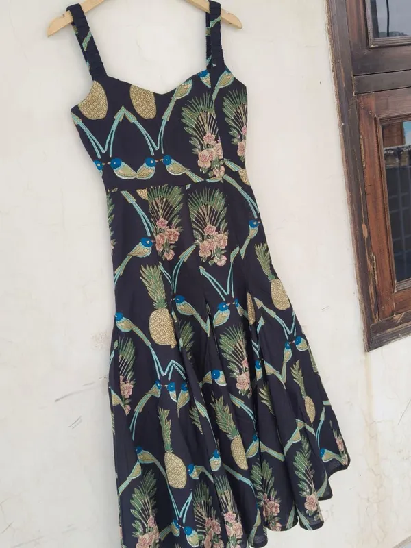 Designer_Bohemian_Maxi_Dress_Pure_Cotton_Floral_Printed_Fit_And_Flare_Comfortable_Casual_Outfits
