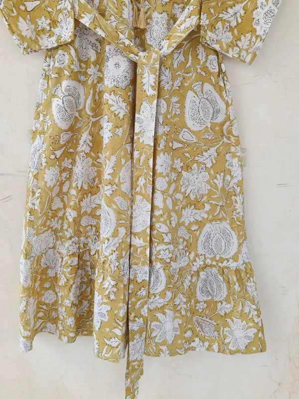 Boho_Floral_Cotton_Maxi_Dress_Floral_Print_3/4_Sleeves_Fit_&_Flare