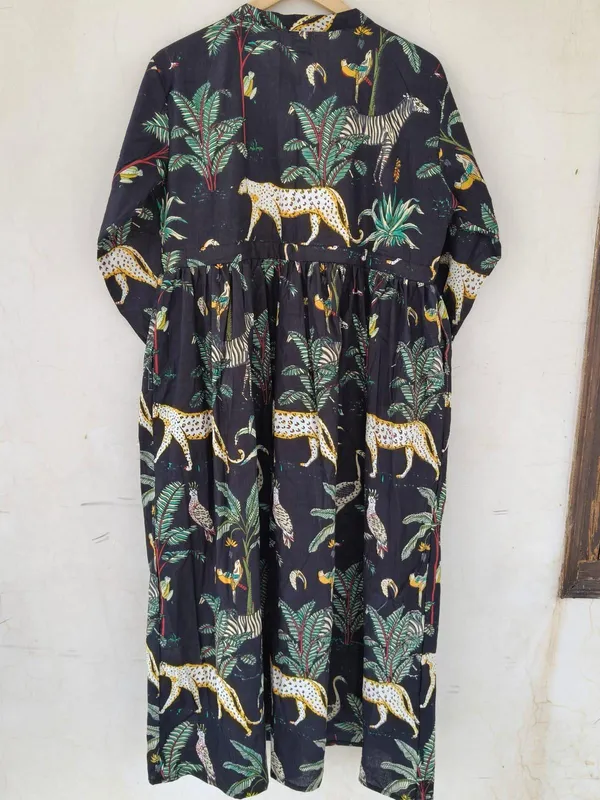 Black_Cotton_Maxi_Dress_Exotic_Animal_Leaf_Print_3/4_Sleeves_Boho_Style