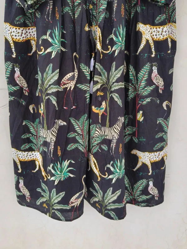 Black_Cotton_Maxi_Dress_Exotic_Animal_Leaf_Print_3/4_Sleeves_Boho_Style
