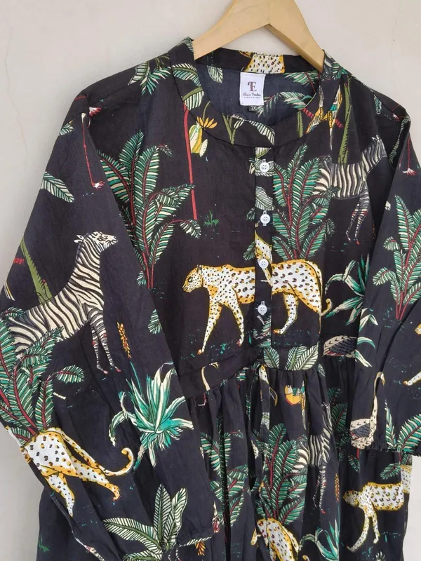 Black_Cotton_Maxi_Dress_Exotic_Animal_Leaf_Print_3/4_Sleeves_Boho_Style