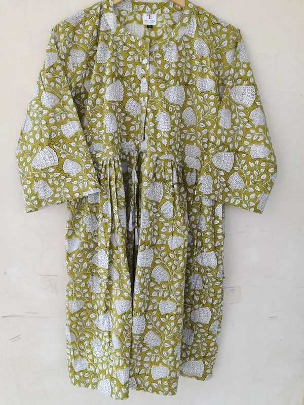 Elegant_And_Stylish_Cotton_Maxi_Dress_Boho_Floral_Fit_&_Flare_(3/4_Sleeve)